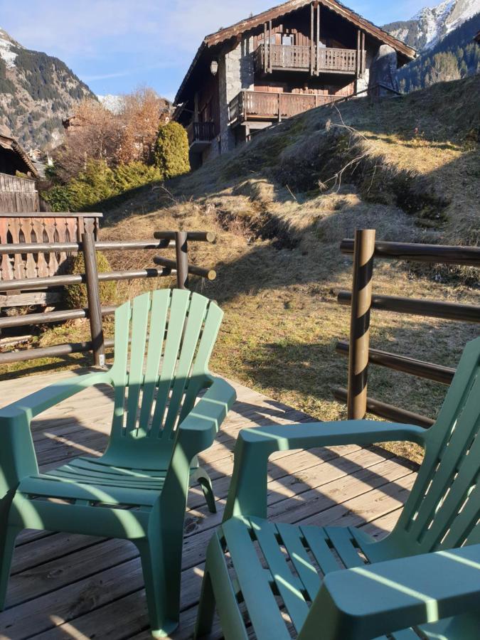 Chalet Les Avernes - Champagny En Vanoise, Domaine La Plagne Paradiski Extérieur photo